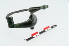 Foto von Bronzezweiknopffibel (NHMW-PRAE-024501)